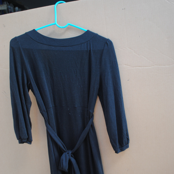 black midi dress - Picture 4 of 4